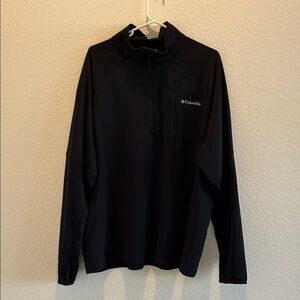 Columbia Black Long Sleeve Performance Pullover